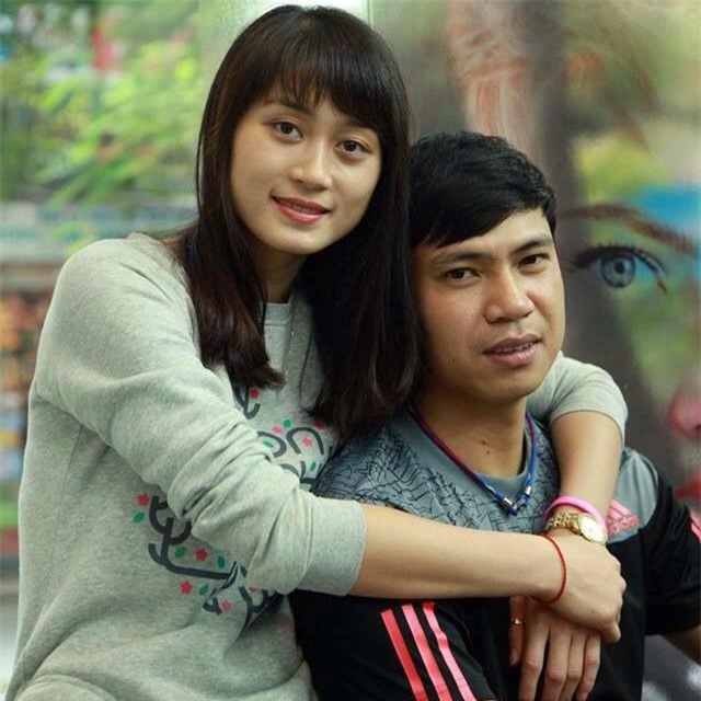 Hoa khôi bóng chuyền Trần Thị Thảo lên xe hoa - Ảnh 4.