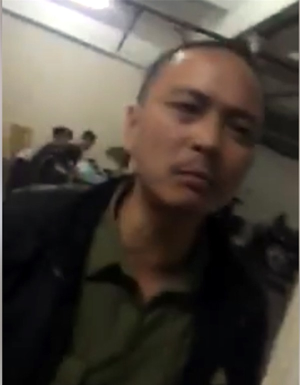 Hà Nội: Bảo vệ nhậu trong giờ làm việc, hành hung cư dân tại chung cư Xa La - Ảnh 2.