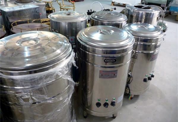 Lên đời kỹ nghệ nấu phở: Công nghiệp hóa món cổ truyền