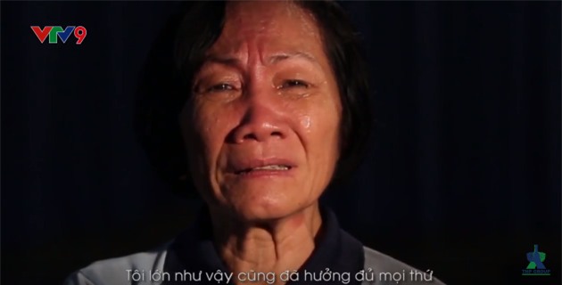 Clip: Lời xin lỗi mẹ của người con bị câm điếc khiến cư dân mạng xúc động - Ảnh 2.