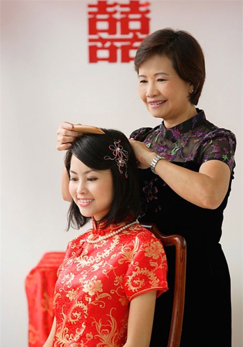tam su lay chong ngheo cua tieu thu giau co - 1