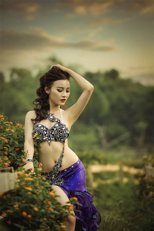 co gai xinh dep khien nam tao, bac dau "quen loi ve" hinh anh 9