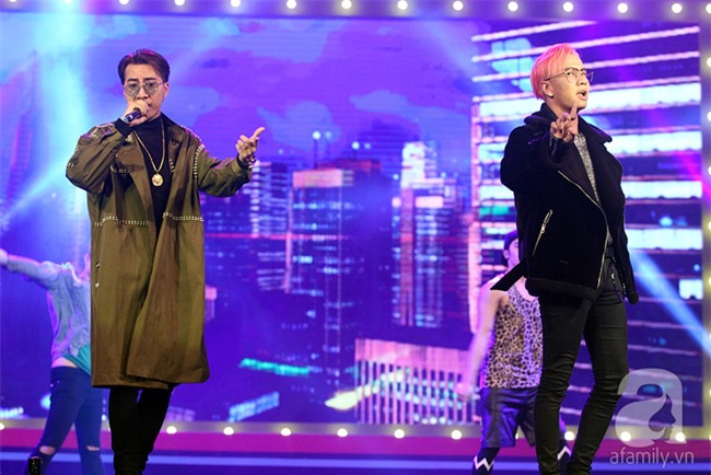 Hoàng Thùy Linh bật khóc khi đoạt giải thưởng âm nhạc đầu tiên trong sự nghiệp - Ảnh 11.