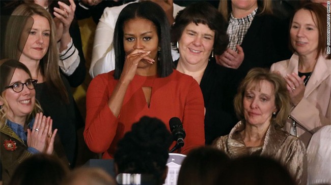 Thông điệp đầy ý nghĩa trong bài phát biểu cuối cùng của bà Michelle Obama trên cương vị Đệ nhất phu nhân Mỹ - Ảnh 2.