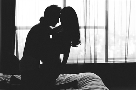 Hay giup chang thang hoa khi ‘yeu’