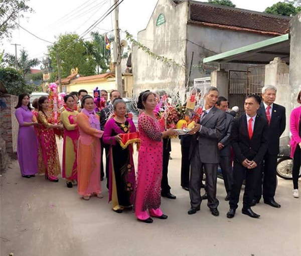 Đội bê tráp đứng hình khi mở bảo lì xì: Thật đúng là khó tin! - Ảnh 4.