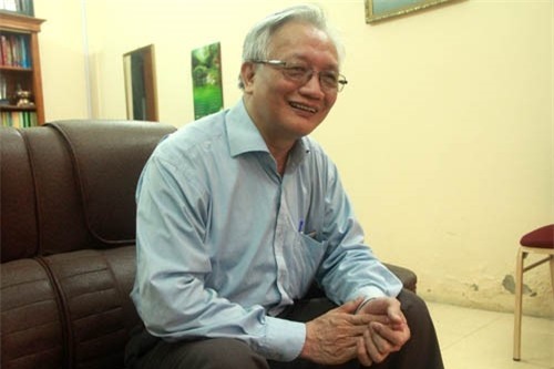 'Nen day hoc sinh su dung bao cao su tu lop 6' hinh anh 2