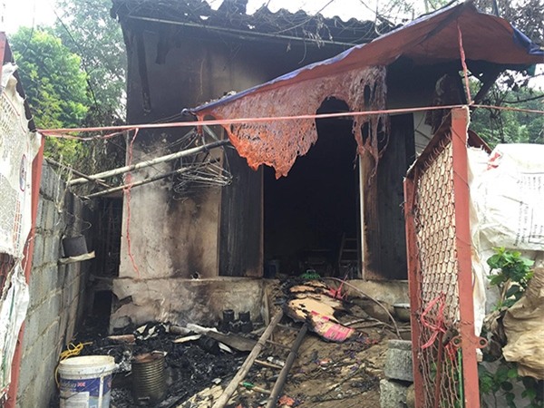 nghi an dung axit tan cong hang xom roi ve dot nha tu sat hinh anh 1