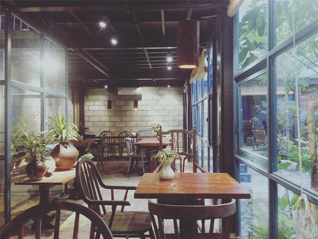 4 quán cafe cực chất để bạn tha hồ “diễn sâu” tại Đà Nẵng - Ảnh 1.