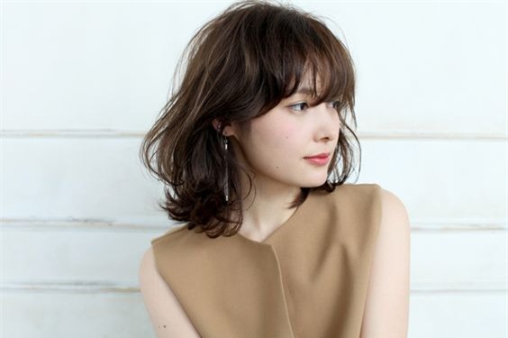 Tết này không sợ đụng hàng với 7 kiểu tóc ngắn dưới đây - Ảnh 35.