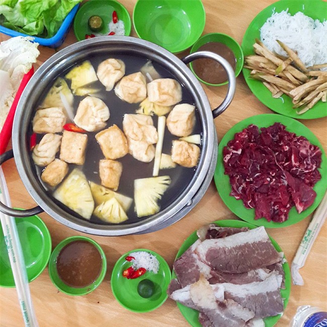 5 quán lẩu bò nhúng dấm ngon nức tiếng mà giá lại bình dân ở Hà Nội-1