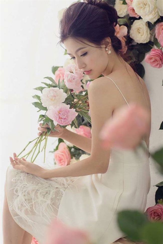 nu mc dep nhu hoa hau giup "sing my song" hut trieu nguoi xem hinh anh 14