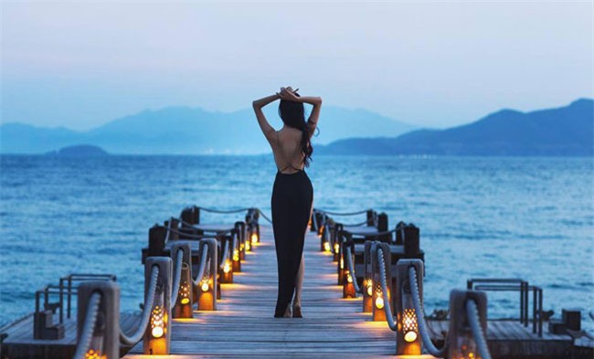 nu mc dep nhu hoa hau giup "sing my song" hut trieu nguoi xem hinh anh 5