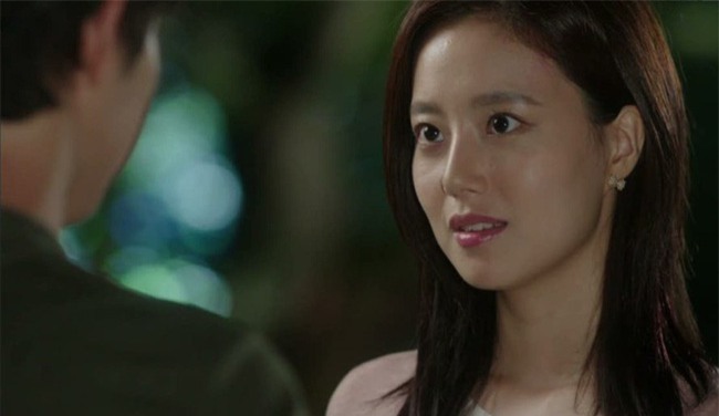 Tuyên ngôn bất ngờ của cô gái khi bạn trai 7 năm đòi chia tay để đến với tình mới trẻ đẹp - Ảnh 1.