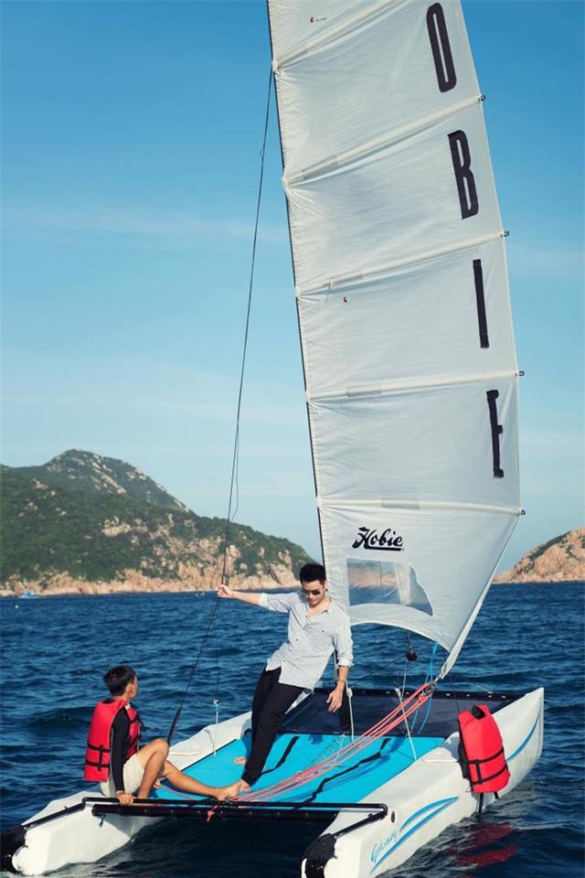 Chàng trai phẫu thuật kéo chân từ 1m67 lên 1m76: Vẫn cõng được người yêu như thường! - Ảnh 12.