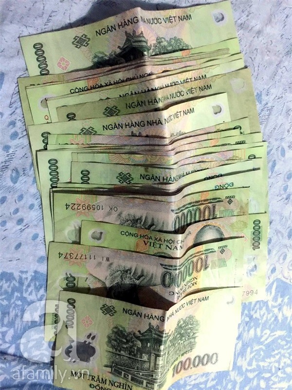 Dân mạng dè bỉu người đàn ông nhặt 3 triệu đồng ở bốt ATM tìm người trả lại, 2 ngày sau, sự thật mới sáng - Ảnh 3.