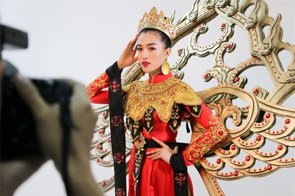 le-hang-vu-dieu-phung-hoang-6-ngoisao.vn-w1500-h1000 1