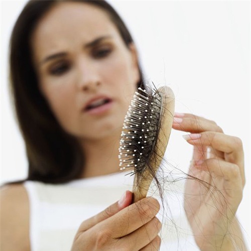 chuyen kinh khung gi se xay ra neu ban khong ve sinh luoc deu dan? - 2