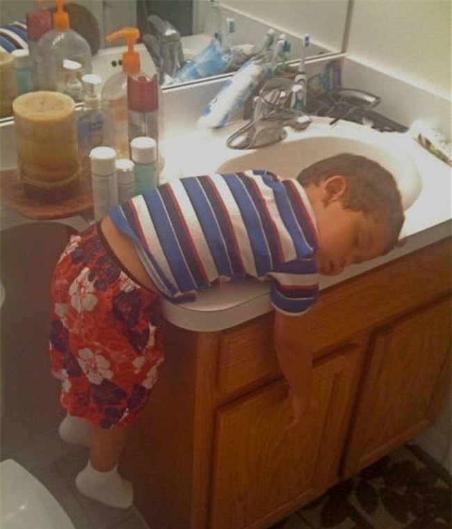 nhung tinh huong khien nguoi xem "bo lan ra cuoi" hinh anh 13