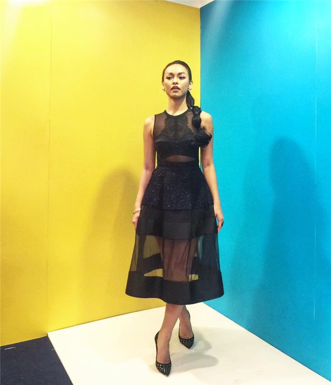 khong phai ai khac, mai ngo moi la sao viet "day thi thanh cong" nhat! - 13