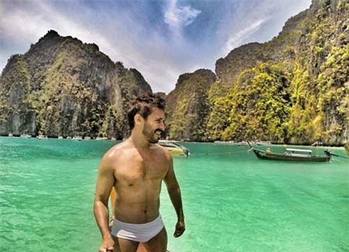 Dàn tiếp viên hàng không: Trai thể hình 6 múi, gái tuyệt đẹp - 10