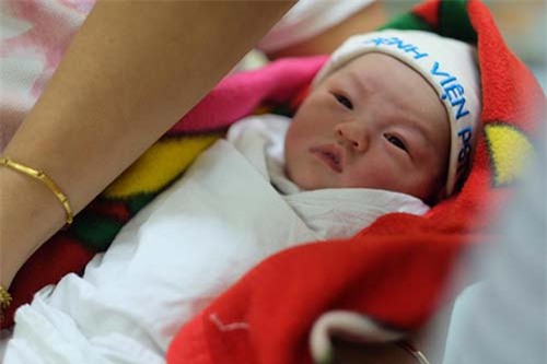 day la anh con gai hong que khi moi sinh ma co giau suot thoi gian qua - 3