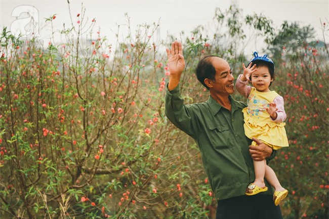 Rằm tháng Chạp, đã thấy nôn nao vị Tết khi hoa đào về trên phố xuân - Ảnh 10.