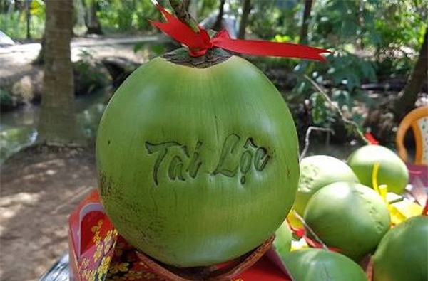 5 loại trái cây khắc chữ giá tiền triệu vẫn nhiều người tìm mua dịp Tết - Ảnh 7.