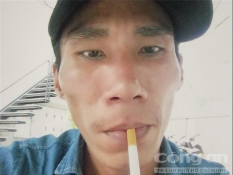 Níu giữ tình cảm bất thành, nam thanh niên tưới xăng đốt bạn gái ở Sài Gòn - Ảnh 2.