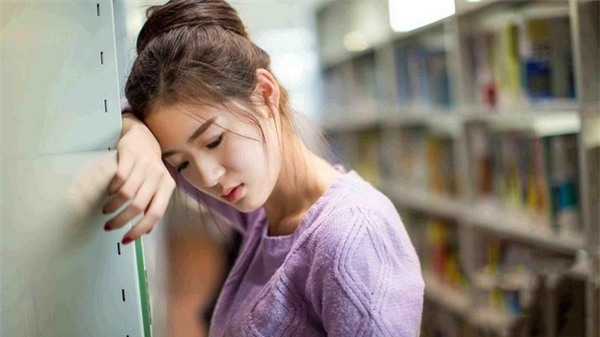 nguoi dan ba yeu bat chap va duong tinh noi bao cuong phong - 2