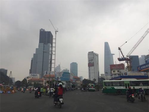 bau troi sai gon xam xit la thuong: 8h nhu 5h sang hinh anh 2