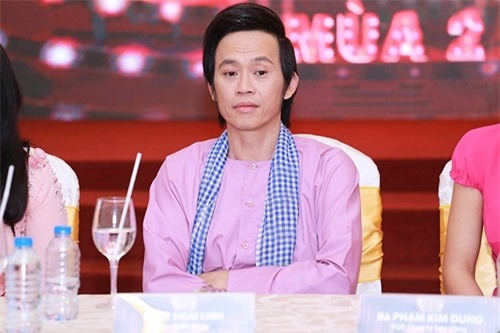 Hoài Linh, danh hài Hoài Linh, nghệ sĩ hoài linh, sao Việt