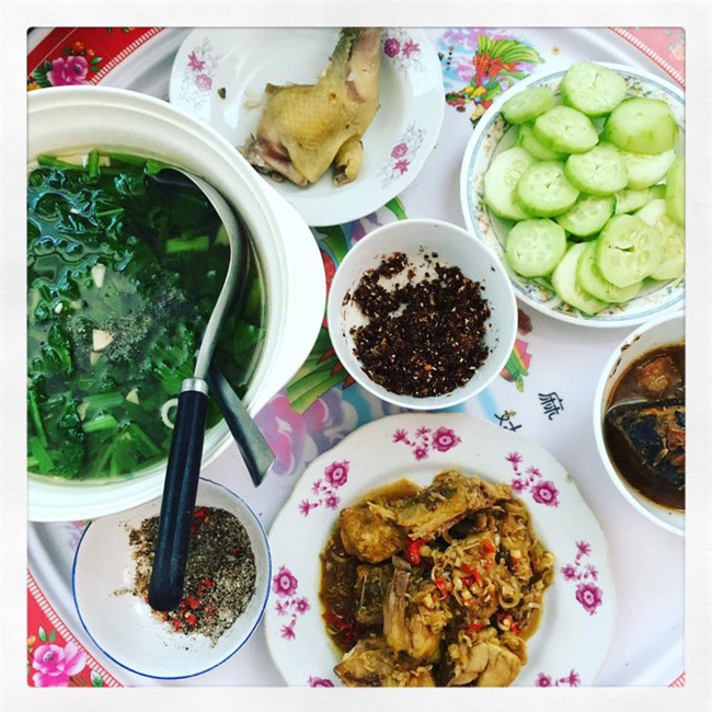 Sốt xình xịch trào lưu khoe mâm cơm ăn gì nấu gì của chị em dịp cận Tết - Ảnh 15.