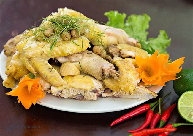 Năm Đinh Đậu, điểm danh 6 món gà đã ăn thử một lần là nghiện từ Bắc chí Nam - Ảnh 1.