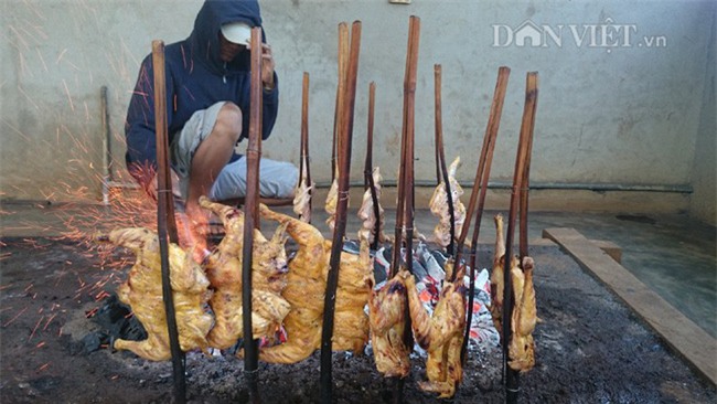 Năm Đinh Đậu, điểm danh 6 món gà đã ăn thử một lần là nghiện từ Bắc chí Nam - Ảnh 6.