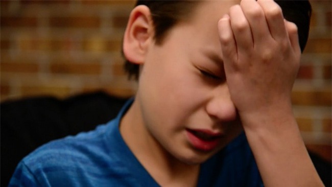 Cuộc đời cậu bé tự kỷ này đã thay đổi hoàn toàn sau khi gặp kẻ sát nhân đang thụ án trong trại giam - Ảnh 2.