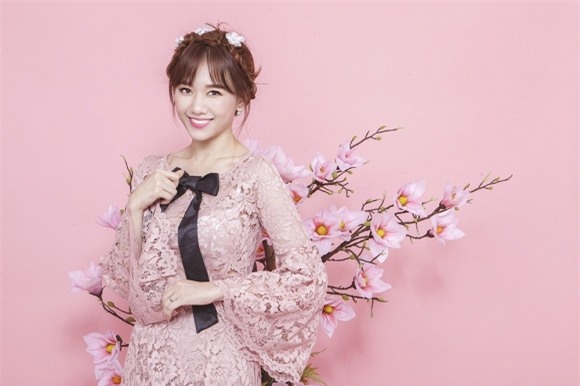 Hari Won, ca sĩ Hari Won, bà xã Trấn Thành, sao Việt