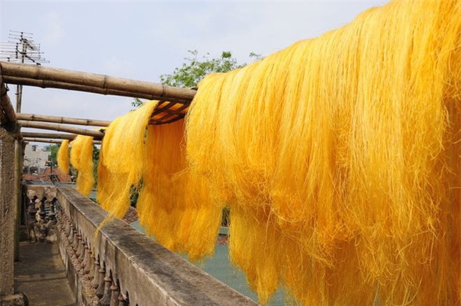 6 làng nghề chỉ nghe tên là thấy Tết đến đến ngưỡng cửa - Ảnh 11.