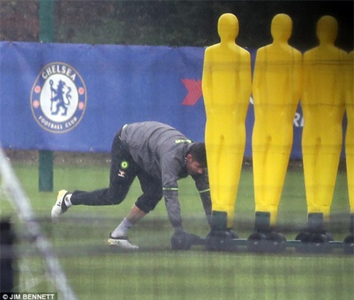 Costa bị bỏ rơi ở Chelsea, Barca đề nghị gây sốc - 2