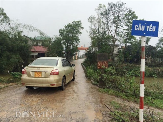 xe bien xanh cung chay duong lang de ne tram thu phi bot quang tri hinh anh 4