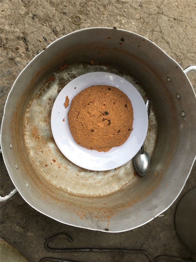 Khởi tố người đàn bà bỏ thuốc chuột vào nồi bún riêu