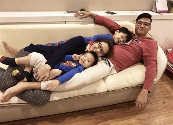 Cuộc sống viên mãn ngọt ngào của nữ MC nổi tiếng xinh đẹp đã qua một lần đò - Ảnh 5.