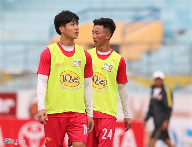 Cong Phuong no luc tap da vi tri moi o HAGL hinh anh 7