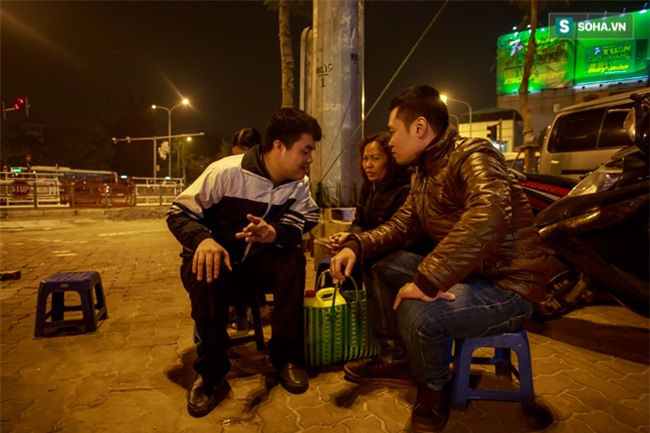 Vẫn chiếc áo cũ nhưng cuộc sống chàng trai khiếm thị song ca Mỹ Tâm đã ít nhiều thay đổi! - Ảnh 11.