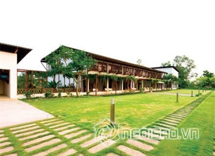 Không phải Đàm Vĩnh Hưng hay Lý Nhã Kỳ, đây mới là những sao Việt đại gia về nhà đất -15