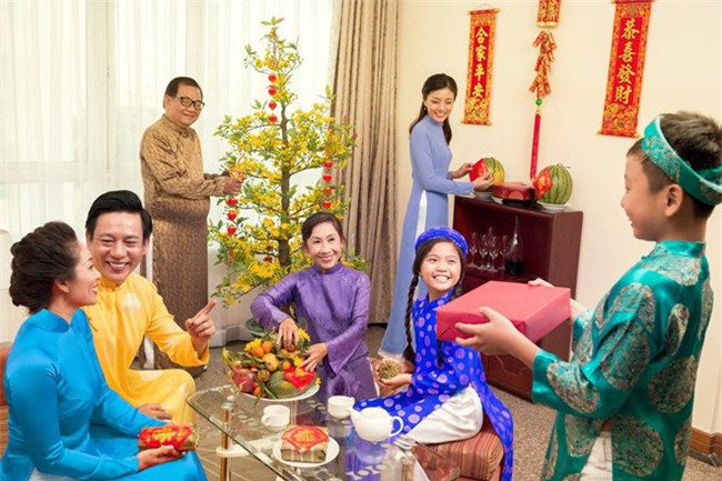 Ai muốn đi trốn Tết thì cứ việc, để đấy tôi và Tết yên ổn hạnh phúc bên nhau! - Ảnh 3.