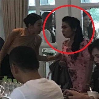 chiec sim khung 20 ty lo mat chieu tro 