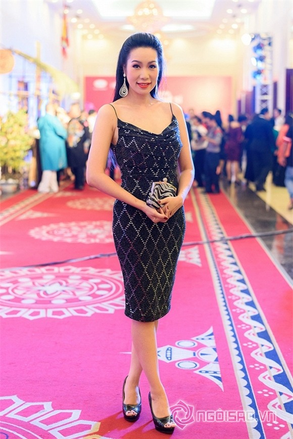 Midu, Hari Won, ca sĩ Hari Won, diễn viên Midu, sao Việt