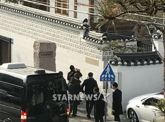 12h trưa nay đám cưới Bi Rain và Kim Tae Hee