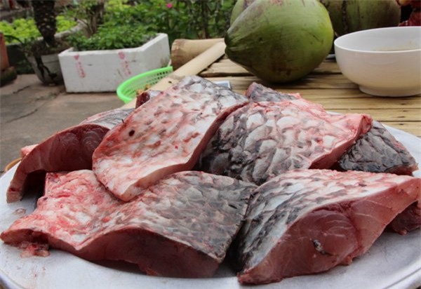 Bí mật 10 loại gia vị có trong nồi cá kho làng Vũ Đại